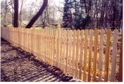 4ft northern white cedar - spaced picket (straight top)